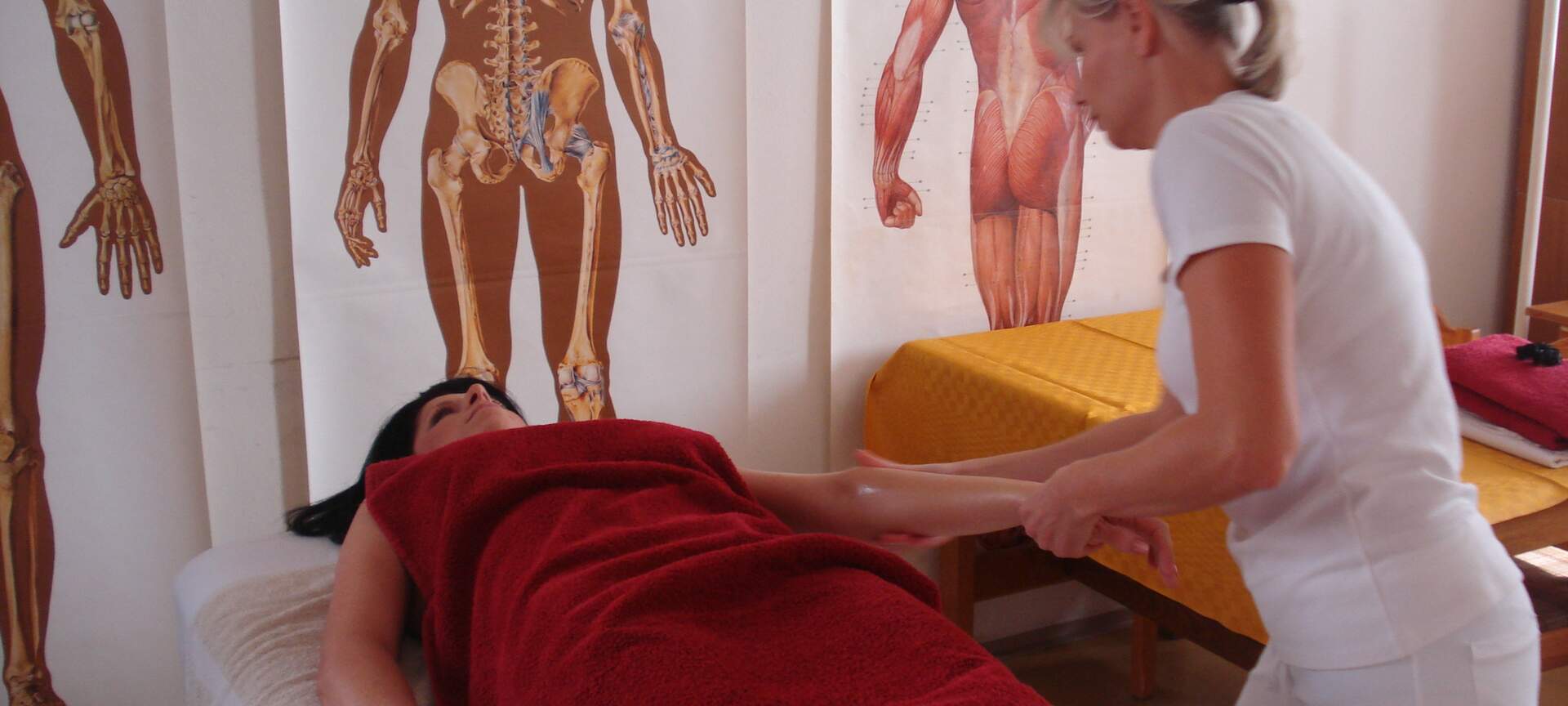 Rekvalifikační masérský kurz